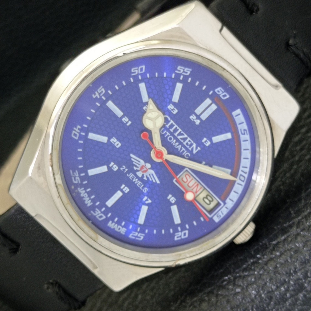 Vintage 1972 Citizen Automatic Mens Silver Watch WDaydate  Blue Accents